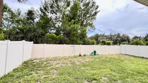 Exterior - 5406 Pine Lilly Dr, Saint Cloud, FL 34771 photo 2 of 3
