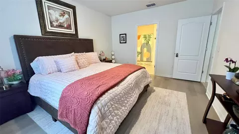 Bedroom - 5406 Pine Lilly Dr, Saint Cloud, FL 34771 photo 2 of 3