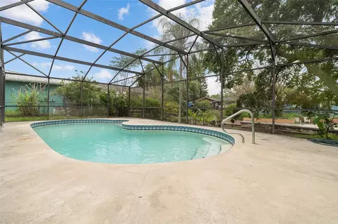 Exterior - 110 Edgewater Dr, Saint Cloud, FL 34769 photo 6 of 13