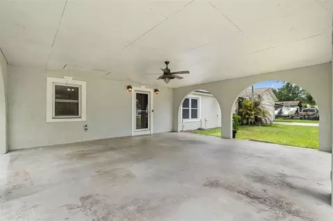 Exterior - 110 Edgewater Dr, Saint Cloud, FL 34769 photo 4 of 13