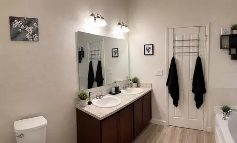 Bath - 2809 Shelburne Way, Saint Cloud, FL 34772 photo 2 of 3