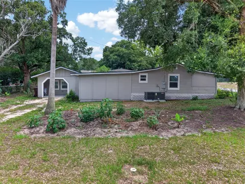 305 S Sharp St, Lake Wales, FL 33853