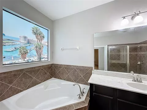 Bath - 5121 Appenine Loop W, Saint Cloud, FL 34771 photo 4 of 8