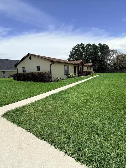 111 Louisiana Ave, Saint Cloud, FL 34769