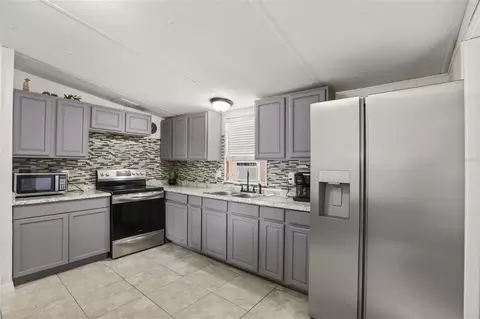 2016 Oak St, Saint Cloud, FL 34769 photo 7