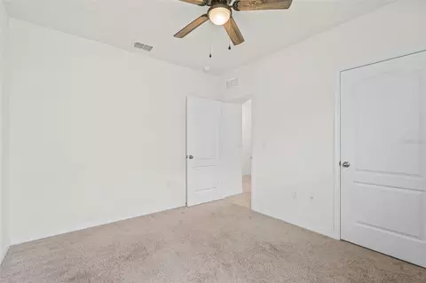 Bedroom - 5274 Mayor Dr, Saint Cloud, FL 34771 photo 5 of 7