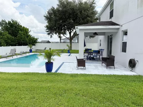 Exterior - 12236 Fairlawn Dr, Riverview, FL 33579 photo 9 of 17