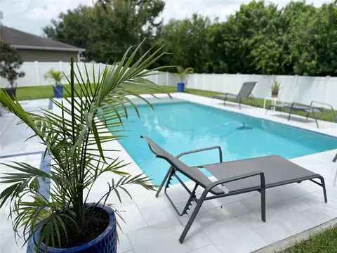 Exterior - 12236 Fairlawn Dr, Riverview, FL 33579 photo 5 of 17