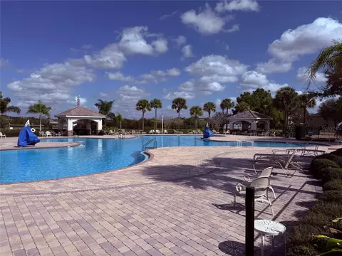 Exterior - 12236 Fairlawn Dr, Riverview, FL 33579 photo 15 of 17