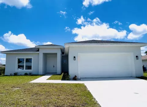 286 Catalonia Ave NW, Palm Bay, FL 32907