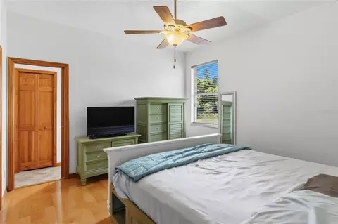 Bedroom - 1300 S Narcoossee Rd, Saint Cloud, FL 34771 photo 4 of 6