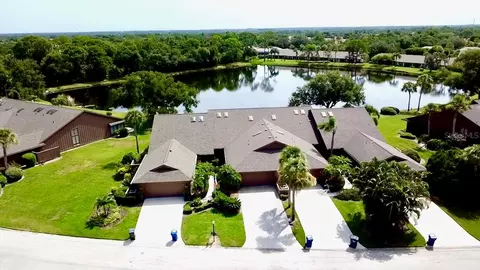 5813 Merion Way #5813, Sarasota, FL 34243