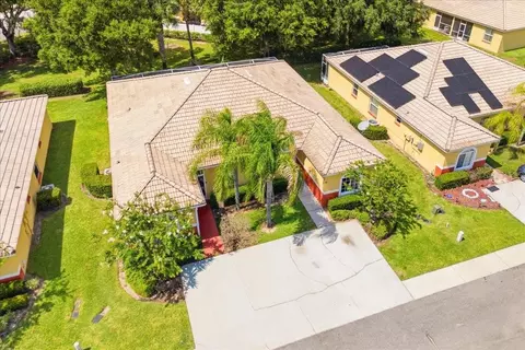 157 Ocean Bluff Dr, Poinciana, FL 34759
