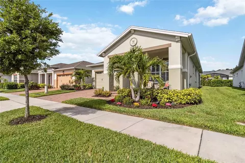 Exterior - 2748 Greenlands St, Saint Cloud, FL 34772 photo 3 of 18
