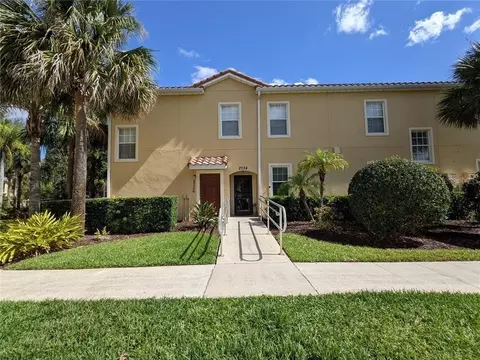 2736 Oakwater Dr, Kissimmee, FL 34747