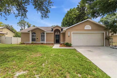 1564 Cypress Woods Cir, Saint Cloud, FL 34772