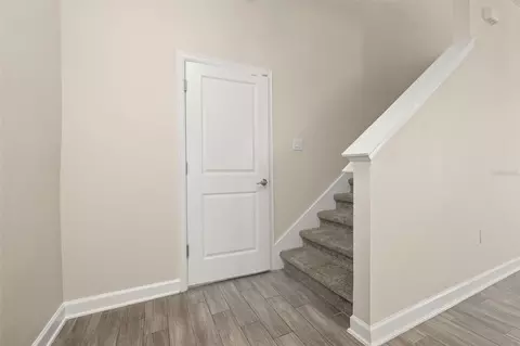 Entry Way - 4935 Chase Ct, Saint Cloud, FL 34772 photo 3 of 5