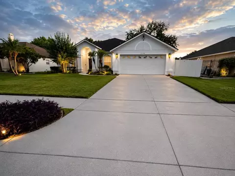 3144 Floral Way E, Apopka, FL 32703
