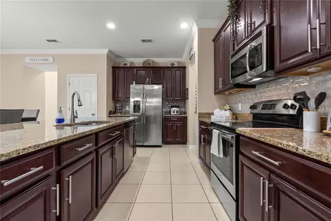 Kitchen - 3534 Cayugas Loop, Saint Cloud, FL 34772 photo 3 of 4
