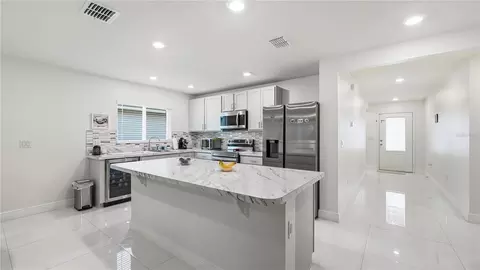 Kitchen - 2457 Bulrush Dr, Saint Cloud, FL 34769 photo 3 of 3