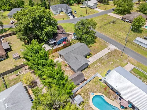 View/Area - 1839 Burton Dr, Saint Cloud, FL 34771 photo 6 of 17