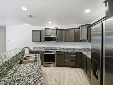 450 Rosedale Ave, Saint Cloud, FL 34769 photo 7