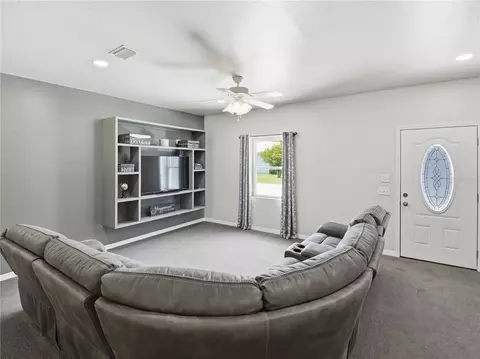 450 Rosedale Ave, Saint Cloud, FL 34769 photo 4
