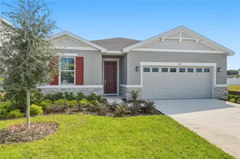 180 Blue Star Ct, Tavares, FL 32778