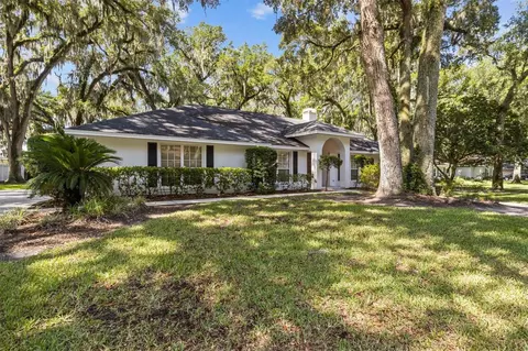 1142 Longwood Oaks Blvd, Lakeland, FL 33811