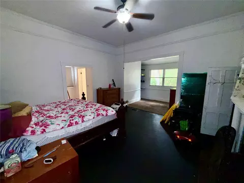Bedroom - 495 E Parker St, Bartow, FL 33830 photo 2 of 8