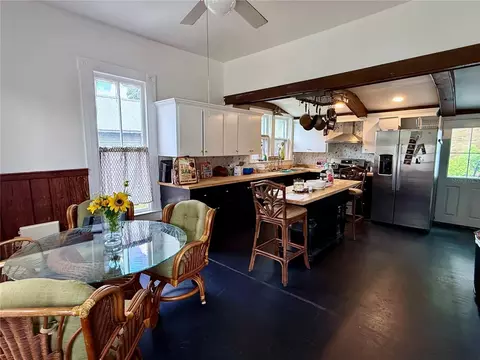 Kitchen - 495 E Parker St, Bartow, FL 33830 photo 1 of 2
