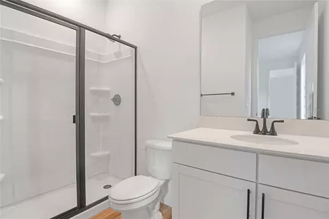 Bath - 1042 Cloud Ridge Ct, Mount Dora, FL 32757 photo 1 of 4