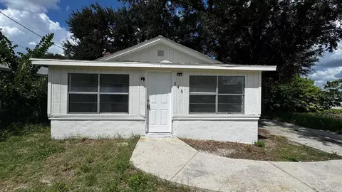 345 Avenue P NE, Winter Haven, FL 33881