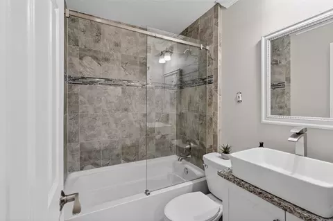Bath - 1330 S Shore Dr, Saint Cloud, FL 34771 photo 3 of 3