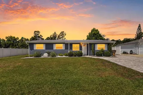 1330 S Shore Dr, Saint Cloud, FL 34771
