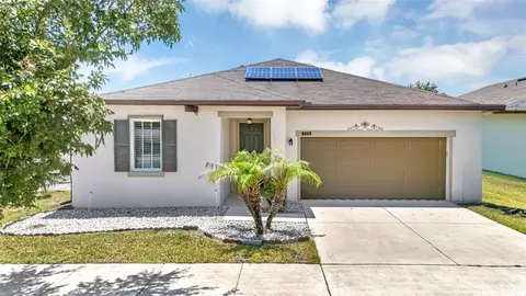 558 Meadow Pointe Dr, Haines City, FL 33844