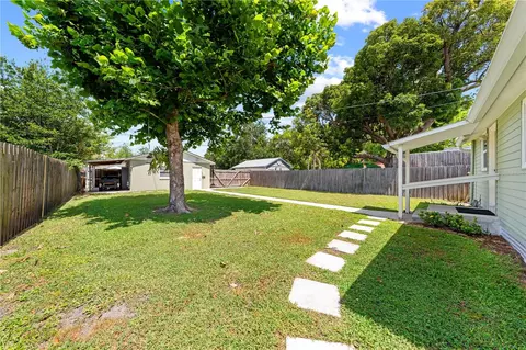 Exterior - 714 Massachusetts Ave, Saint Cloud, FL 34769 photo 6 of 11