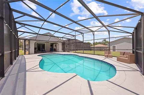 Exterior - 233 Eastern Ave, Saint Cloud, FL 34769 photo 3 of 15
