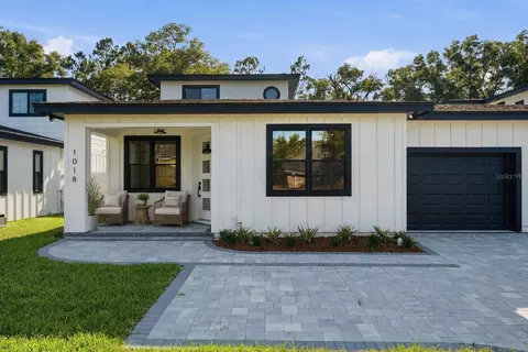 1018 Farmstead St, Eustis, FL 32736
