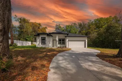1221 SW 5th St, Ocala, FL 34471