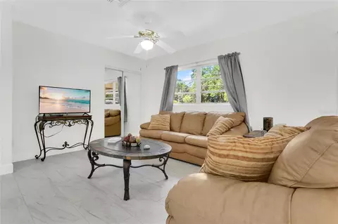 Living - 1801 Eastern Ave, Saint Cloud, FL 34769 photo 1 of 3