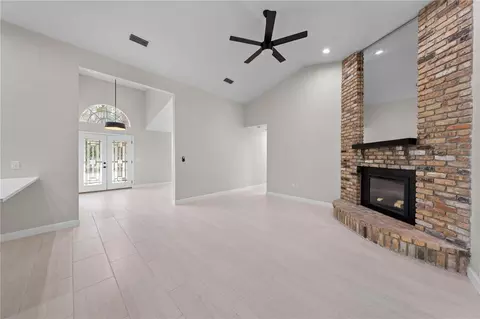 Living - 2082 Camelot Blvd, Saint Cloud, FL 34772 photo 5 of 9