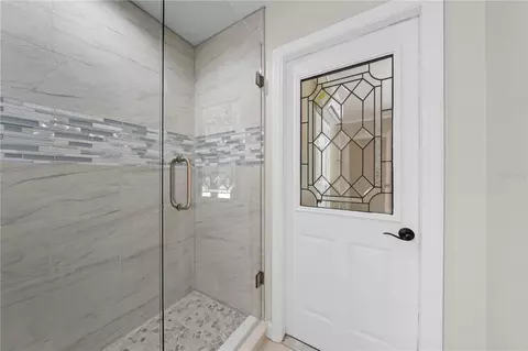 Bath - 2082 Camelot Blvd, Saint Cloud, FL 34772 photo 2 of 7