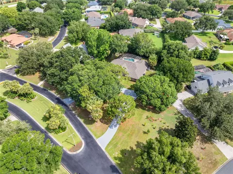 View/Area - 2082 Camelot Blvd, Saint Cloud, FL 34772 photo 3 of 13