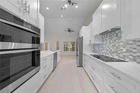Kitchen - 2082 Camelot Blvd, Saint Cloud, FL 34772 photo 1 of 8