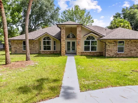 Exterior - 2082 Camelot Blvd, Saint Cloud, FL 34772 photo 2 of 21
