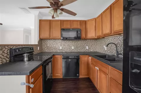 Kitchen - 706 Jersey Ave, Saint Cloud, FL 34769 photo 2 of 2