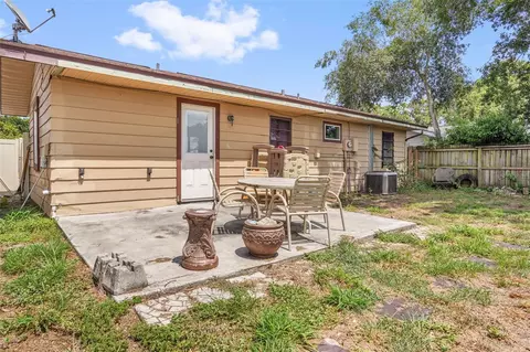 Exterior - 706 Jersey Ave, Saint Cloud, FL 34769 photo 4 of 6