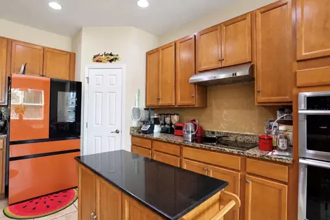 Kitchen - 4858 Terra Sole Pl, Saint Cloud, FL 34771 photo 4 of 6