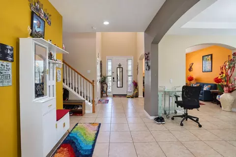Entry Way - 4858 Terra Sole Pl, Saint Cloud, FL 34771 photo 4 of 5